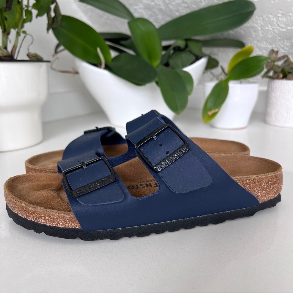 NWOT Band New BIRKENSTOCK Arizona Sandals, Blue, Size 38